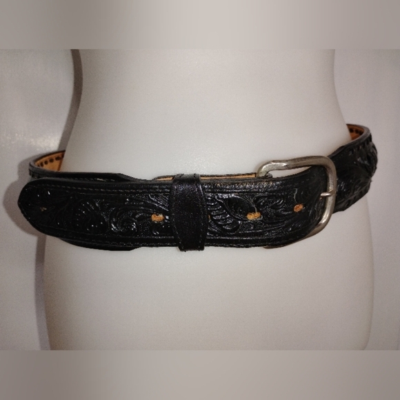 CIRCLE OF YOAKUM HANDMADE BELT - Picture 9 of 11